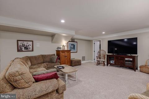 7432 Spring Summit Rd, Springfield, VA 22150 photo 45