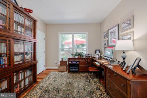 7432 Spring Summit Rd, Springfield, VA 22150 photo 8