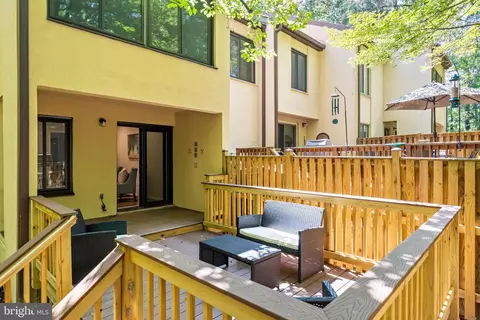 2362 Soft Wind Ct, Reston, VA 20191 photo 55