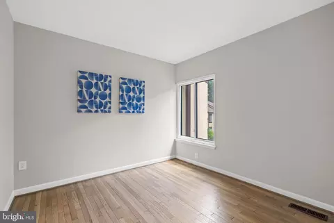 2362 Soft Wind Ct, Reston, VA 20191 photo 34