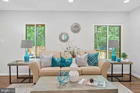 2362 Soft Wind Ct, Reston, VA 20191 photo 18