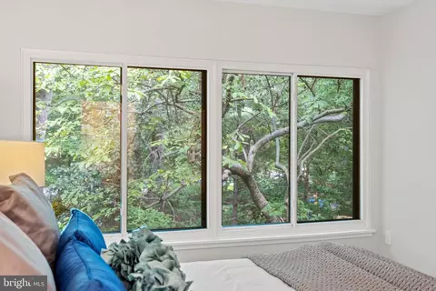 2362 Soft Wind Ct, Reston, VA 20191 photo 24