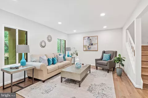 2362 Soft Wind Ct, Reston, VA 20191 photo 14