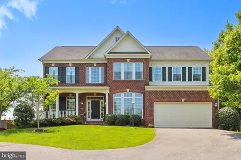 8413 Paige Glen Ave, Springfield, VA 22152