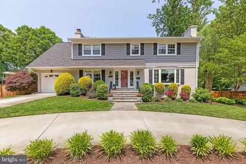 8006 Greeley Blvd, Springfield, VA 22152