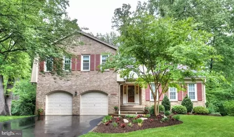 9808 Natick Rd #3, Burke, VA 22015