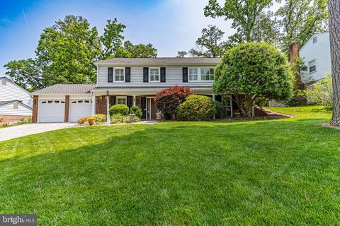 8309 Carrleigh Pkwy, Springfield, VA 22152