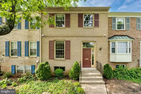9305 Millbranch Pl, Fairfax, VA 22031