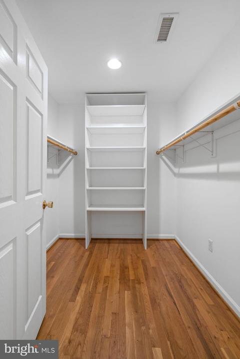 8005 Langbrook Rd, Springfield, VA 22152 photo 28