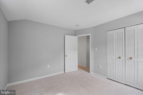 8005 Langbrook Rd, Springfield, VA 22152 photo 38