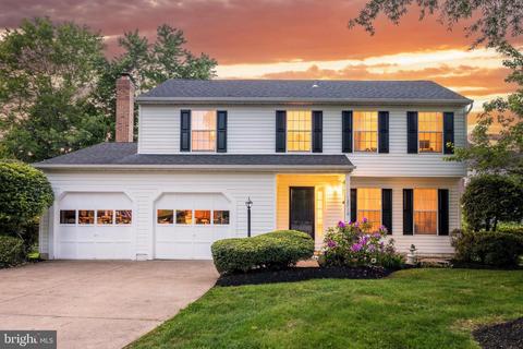 12710 Thunder Chase Dr, Reston, VA 20191