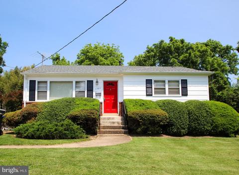 1721 Olney Rd, Falls Church, VA 22043