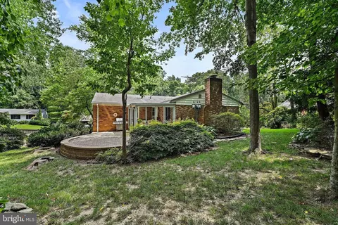 6702 Greenview Ln, Springfield, VA 22152 photo 35