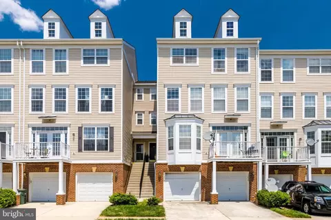 13650 Salk St #144, Herndon, VA 20171