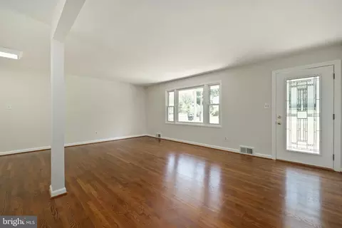 6107 Bardu Ave, Springfield, VA 22152 photo 12