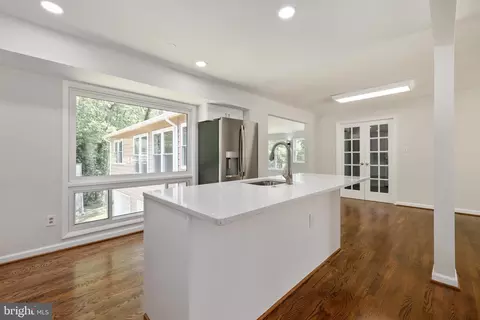 6107 Bardu Ave, Springfield, VA 22152 photo 7