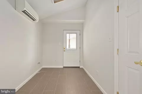 6107 Bardu Ave, Springfield, VA 22152 photo 13