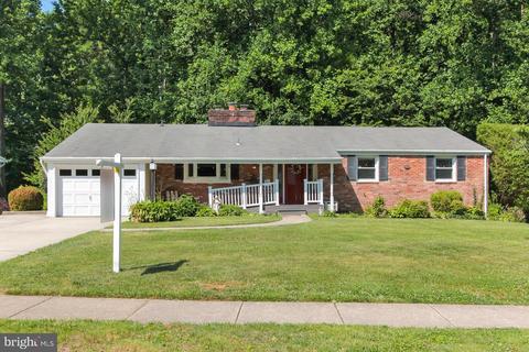 6724 Deland Dr, Springfield, VA 22152