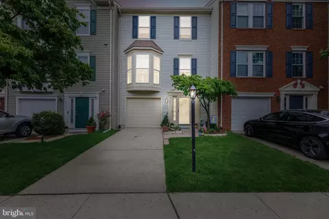 13511 Avonmore Dr, Herndon, VA 20171