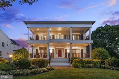 9033 Virginia Ter, Lorton, VA 22079