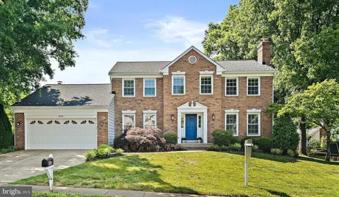 2098 Kedge Dr, Vienna, VA 22181