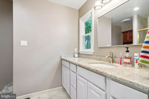7607 Gralnick Pl, Springfield, VA 22153 photo 27