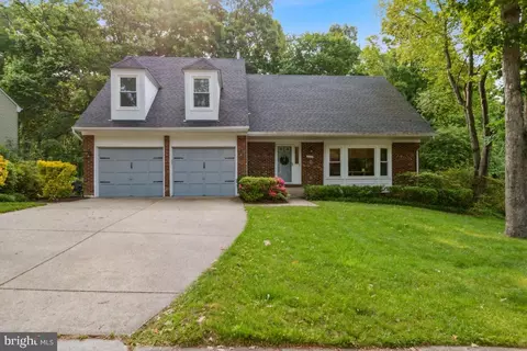7607 Gralnick Pl, Springfield, VA 22153