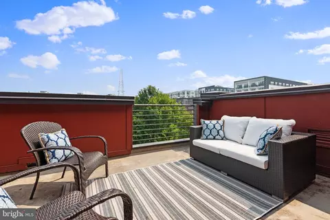 3005 District Ave, Fairfax, VA 22031