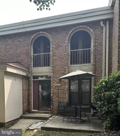 5727 N Kings Hwy #348, Alexandria, VA 22303