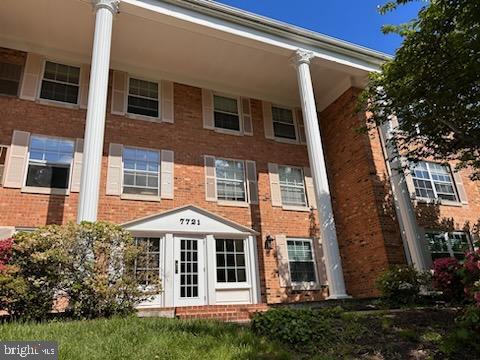 7721 Tremayne Pl #103, Mclean, VA 22102