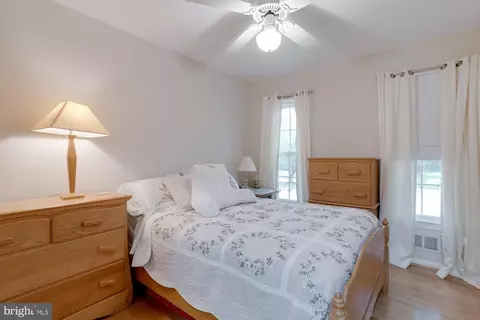 8104 Edinburgh Dr, Springfield, VA 22153 photo 26