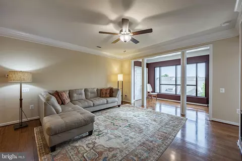 8435 Peace Lily Ct #315, Lorton, VA 22079