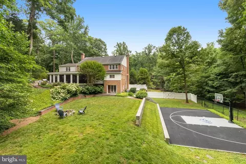 8618 Brook Rd, Mclean, VA 22102 photo 79