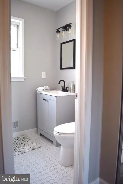7207 Belinger Ct, Springfield, VA 22150 photo 22