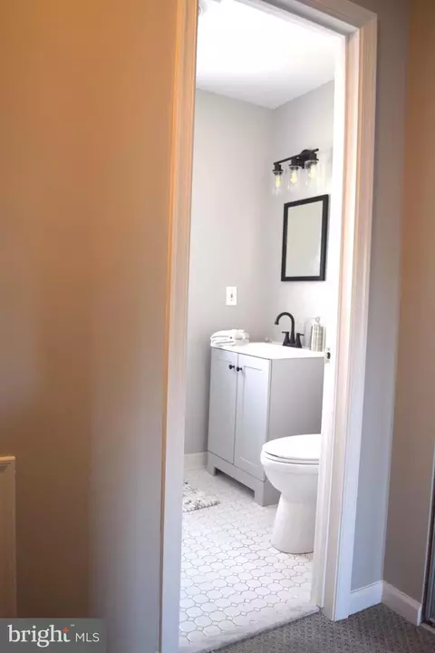 7207 Belinger Ct, Springfield, VA 22150 photo 21