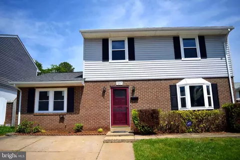 7207 Belinger Ct, Springfield, VA 22150