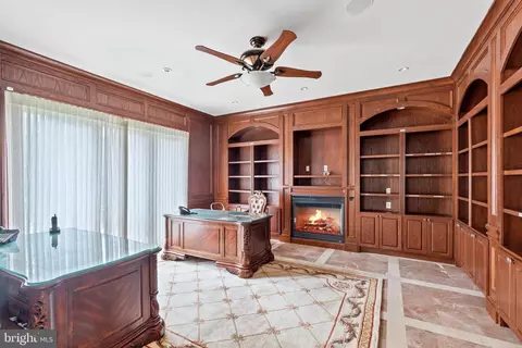 8925 Brook Rd, Mclean, VA 22102 photo 34