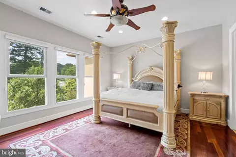 8925 Brook Rd, Mclean, VA 22102 photo 71