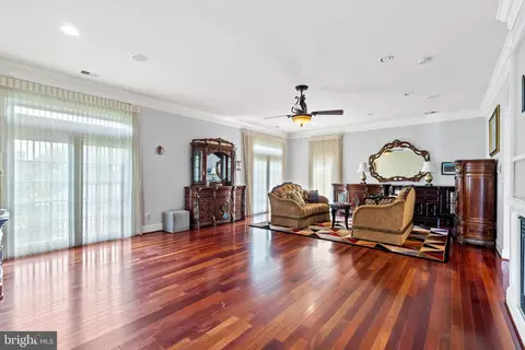 8925 Brook Rd, Mclean, VA 22102 photo 45