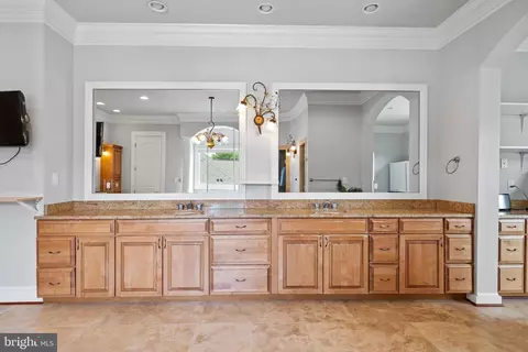 8925 Brook Rd, Mclean, VA 22102 photo 56
