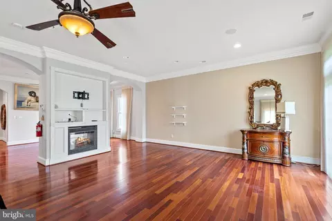 8925 Brook Rd, Mclean, VA 22102 photo 47