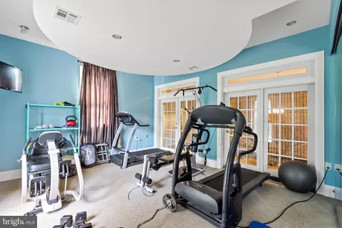 8925 Brook Rd, Mclean, VA 22102 photo 87