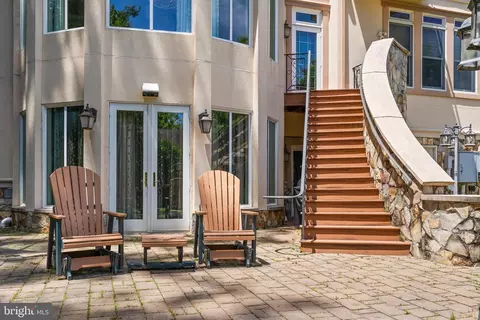 8925 Brook Rd, Mclean, VA 22102 photo 113