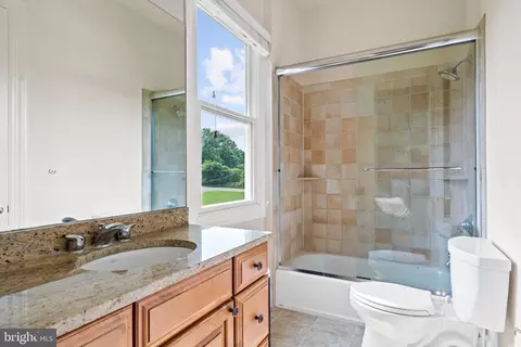 8925 Brook Rd, Mclean, VA 22102 photo 60