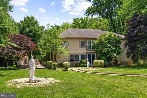 8925 Brook Rd, Mclean, VA 22102 photo 93