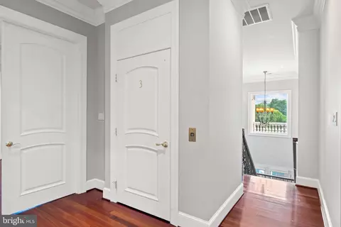 8925 Brook Rd, Mclean, VA 22102 photo 73