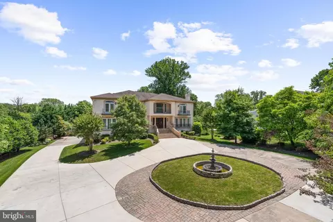 8925 Brook Rd, Mclean, VA 22102 photo 107
