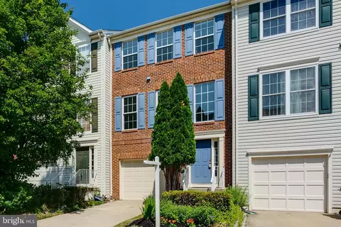 13224 Rolling Plains Ct, Herndon, VA 20171