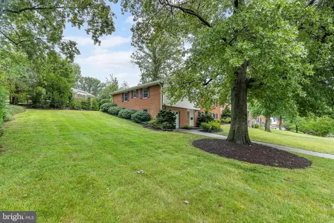 7809 Greeley Blvd, Springfield, VA 22152 photo 9