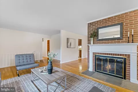 7809 Greeley Blvd, Springfield, VA 22152 photo 12